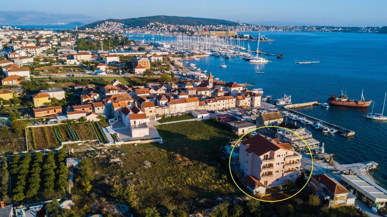 Kaja - Right Next To The Beach Trogir Eksteriør billede